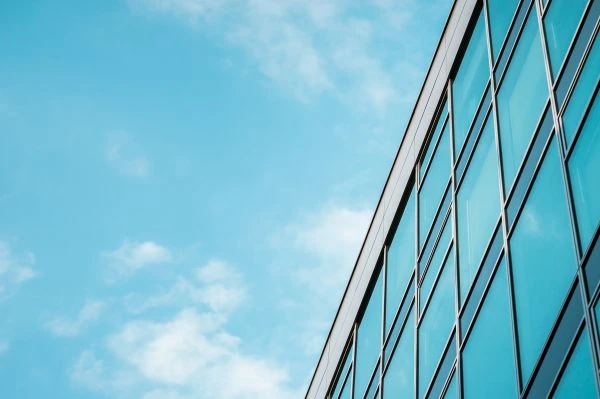 神奇实验室里的童年:5个让孩子爱上科学的启蒙小故事