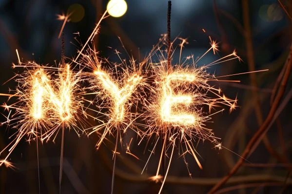 《千年智慧的光芒：中华勤学故事书如何点亮现代人的精神灯塔》